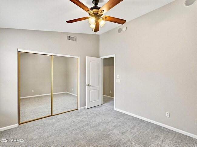 Building Photo - 9926 E Pantera Ave