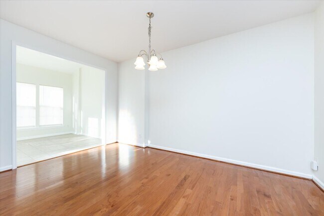 Building Photo - 5028 Prosperity Ridge Rd