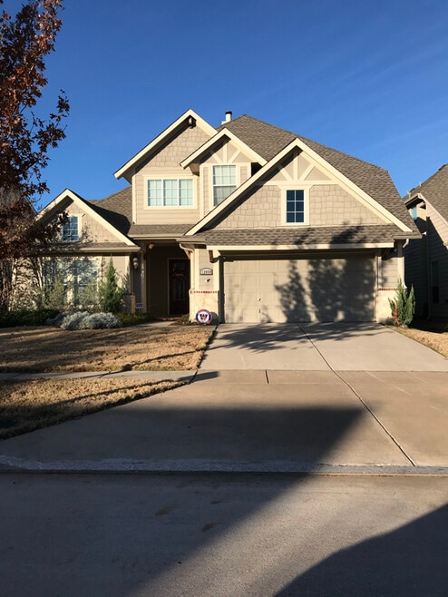 Building Photo - 12059 Lante Cir