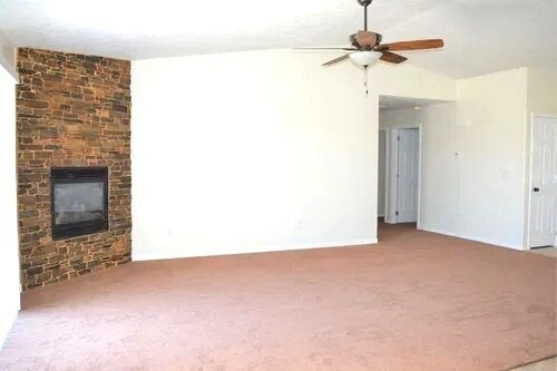 Building Photo - 265 N 4300 W