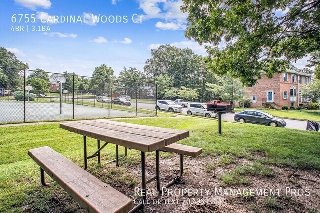 Building Photo - 6755 Cardinal Woods Ct