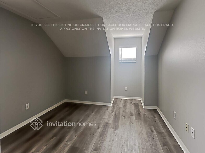 Building Photo - 6266 Crickethollow Dr