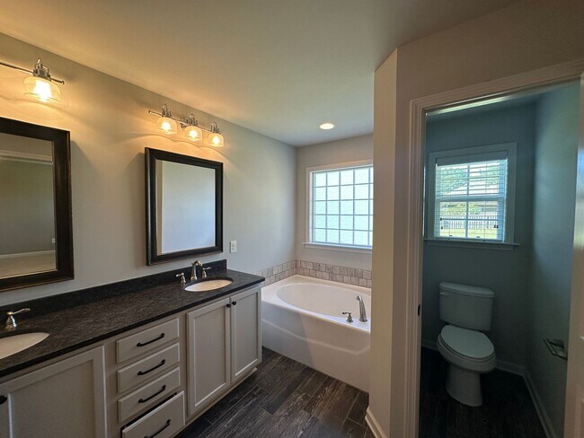 Building Photo - Beautiful Pike Road Home in Woodland Creek