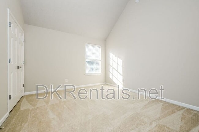 Building Photo - 7512 Congregation St