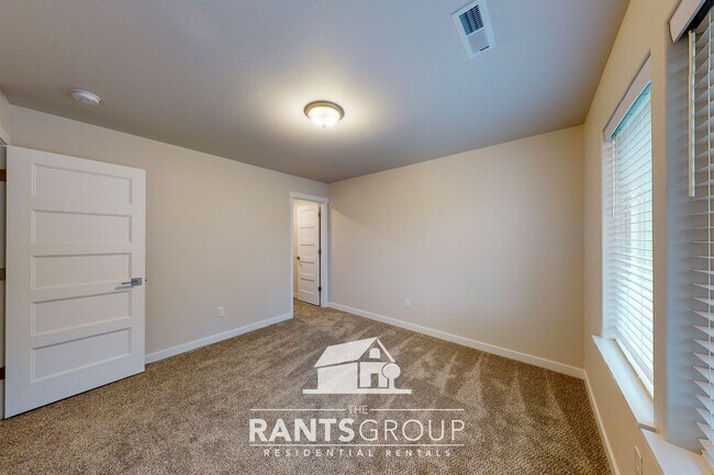 Building Photo - Built in 2023! Easy freeway access from Tumwater!