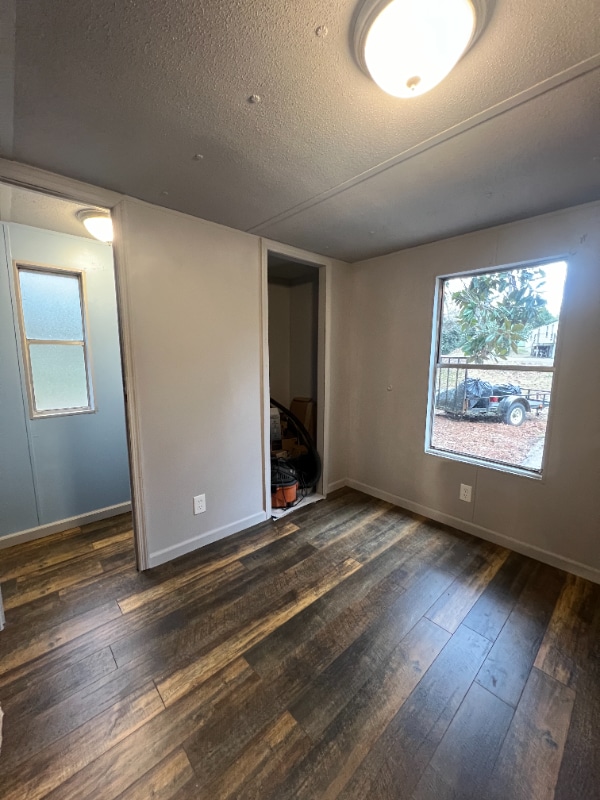 Building Photo - 35 Fountain Cir