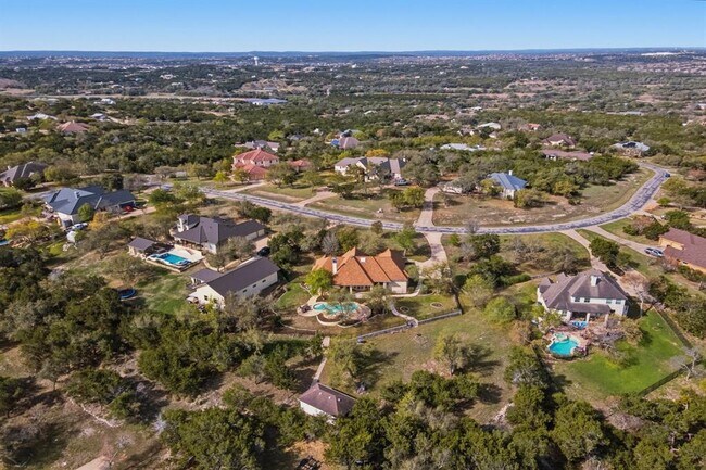 Building Photo - 13725 Madrone Mountain Way