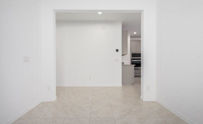 Building Photo - 13573 W Shifting Sands Dr
