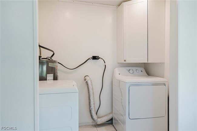 Building Photo - 16599 Davis Rd