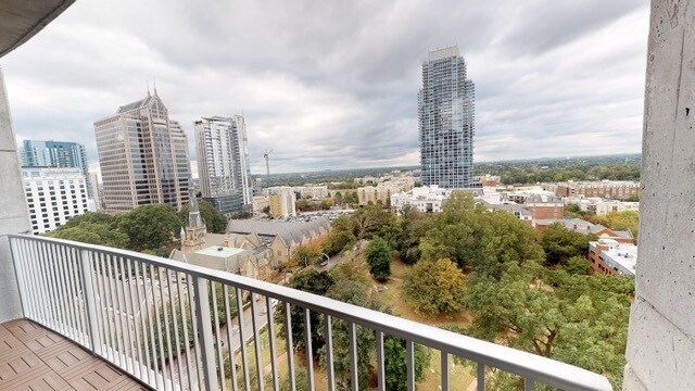 Building Photo - Stunning Center City High Rise Condo on th...