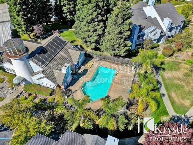 Building Photo - 175 Lighthouse Dr