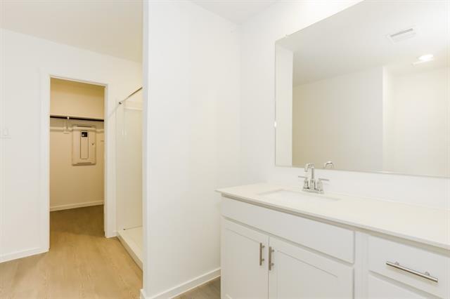 Building Photo - 2724 Mistwood Dr