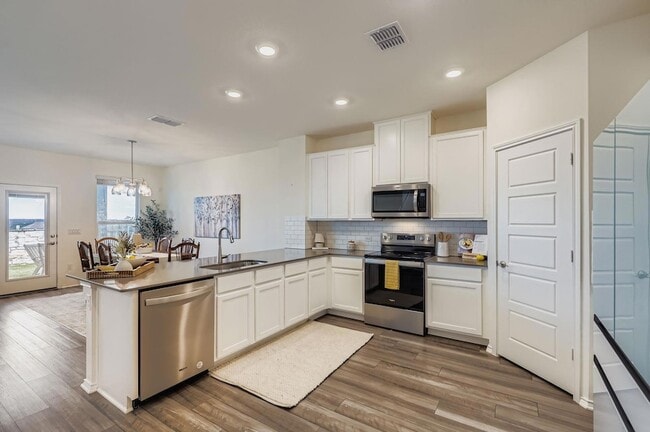 Building Photo - 7806 Song Sparrow Dr.