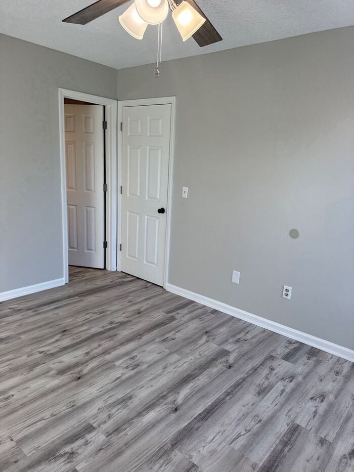 Building Photo - 114 Johnny Reb Dr