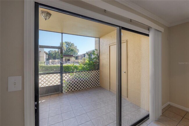 Building Photo - 12261 Sailwinds Dr