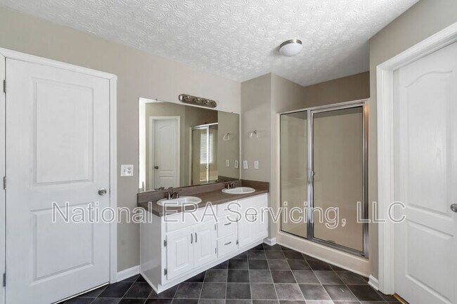 Building Photo - 355 Long Creek Dr