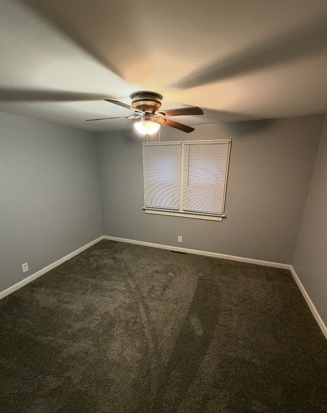 Building Photo - 1 bed. 1 bath.