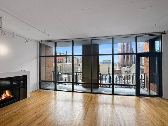 Building Photo - 520 S State St