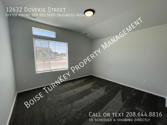 Building Photo - 12632 Dovekie St