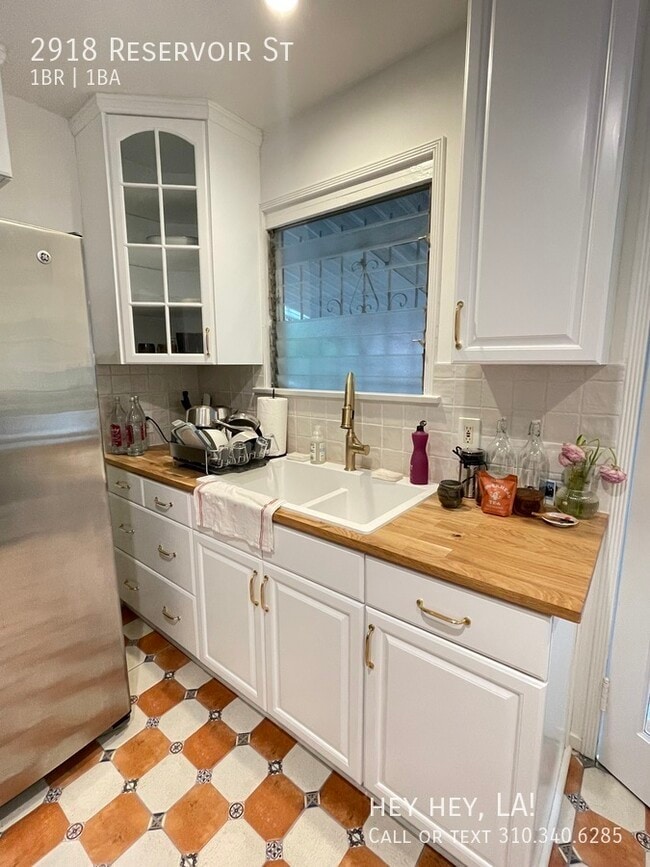 Building Photo - 2918 Reservoir St