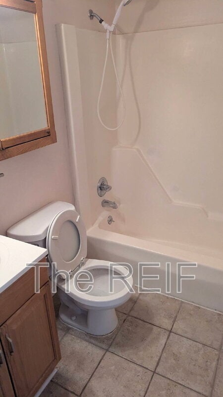 Building Photo - 721 Peachtree Pl