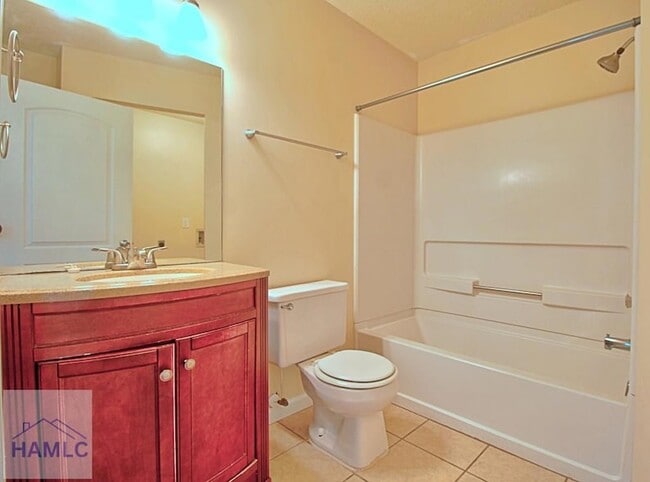 Building Photo - 664 Windward Dr