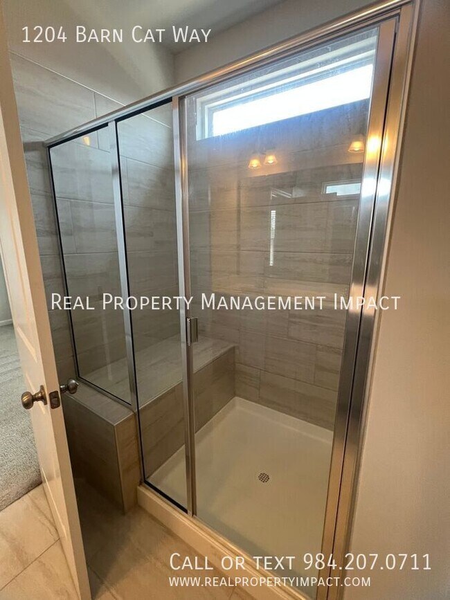 Building Photo - 1204 Barn Cat Way