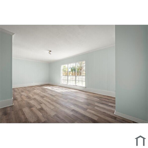 Building Photo - 12706 Lanier Rd