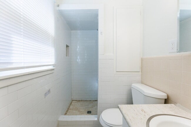 Building Photo - 4714 46th St