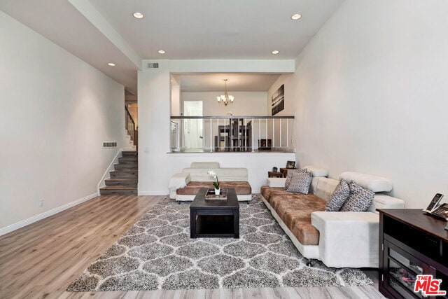 Building Photo - 1650 Palisades Dr