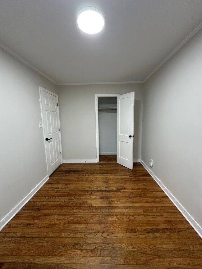 Building Photo - 1400 Richmond Pl