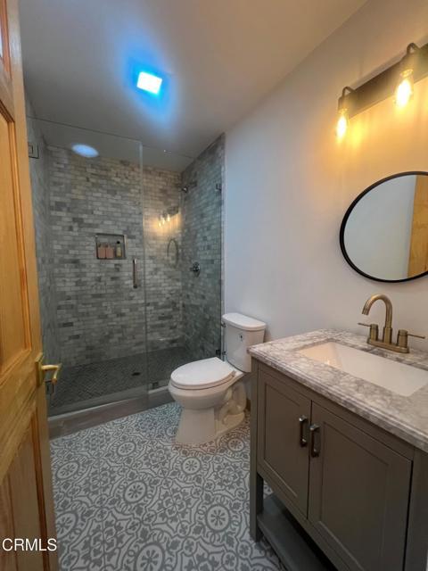 Building Photo - 1807 Meadowbrook Rd