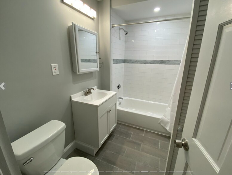 Building Photo - 73 Hall Ave