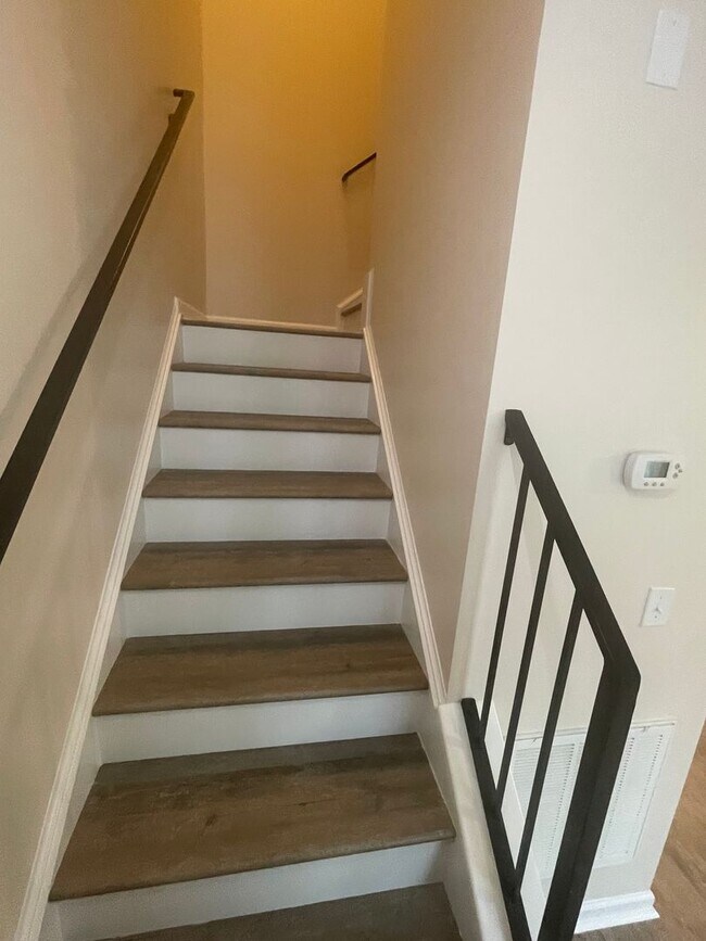 Building Photo - Beautiful home in Clearfield Oaks