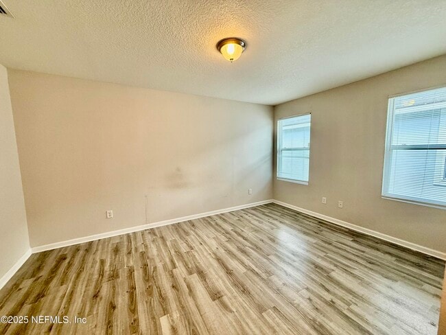 Building Photo - 9109 Western Way