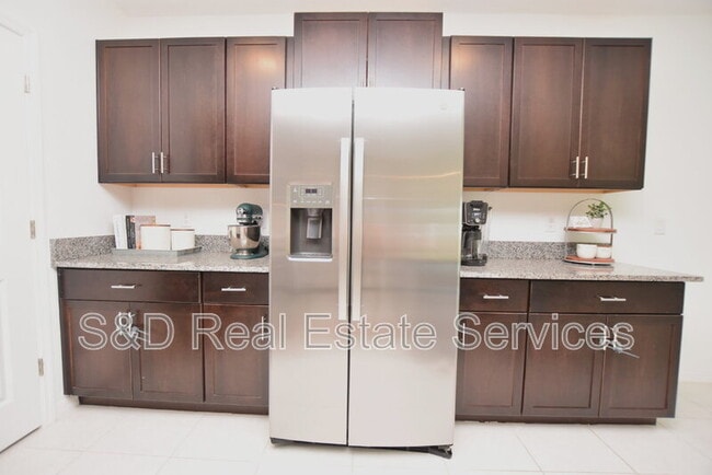 Building Photo - 2767 Red Egret Dr