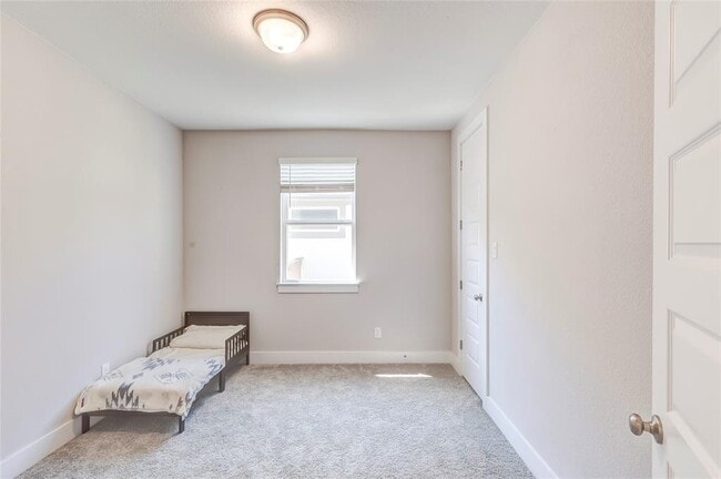 Building Photo - 3020 Sage Ranch Dr