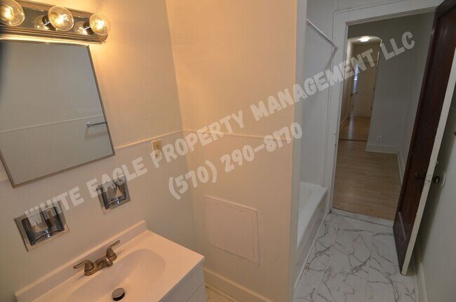 Building Photo - 1119 Lafayette St