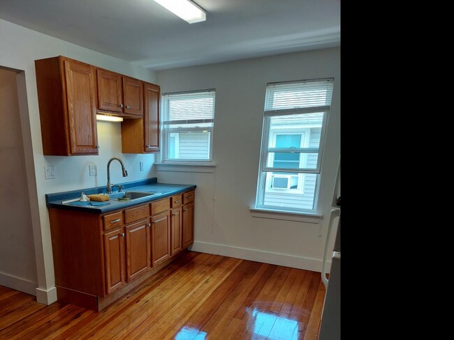 Primary Photo - 1 bedroom in Quincy MA 02171