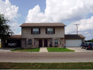 Building Photo - 104-173 Highview Ln