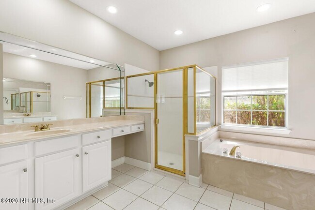 Building Photo - 337 S Mill View Way