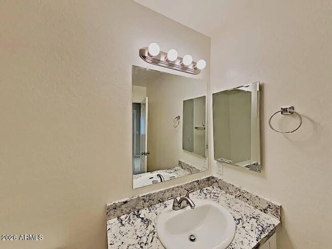 Building Photo - 12759 W Desert Mirage Dr