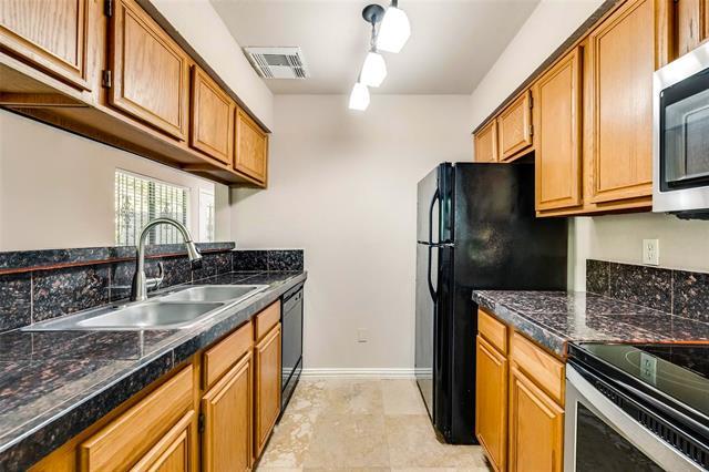 Building Photo - 1231 Forest Cove Ln