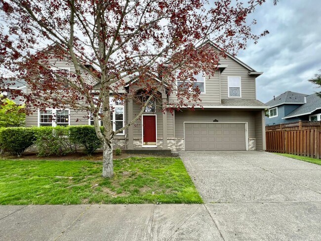 Primary Photo - Spacious 4 Bed, 2.5 Bath House!