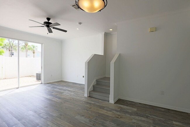 Building Photo - Forest Lake Townhomes 3629-102