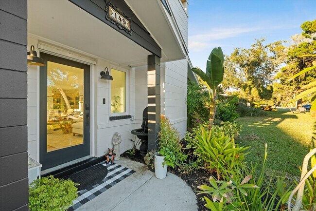 Building Photo - 149 Menendez Rd