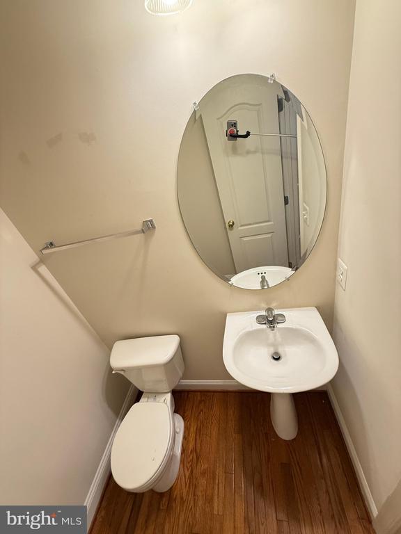 Building Photo - 7200 Phelps Hill Ct