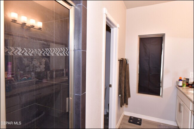 Building Photo - 14512 Charles Foster Ave