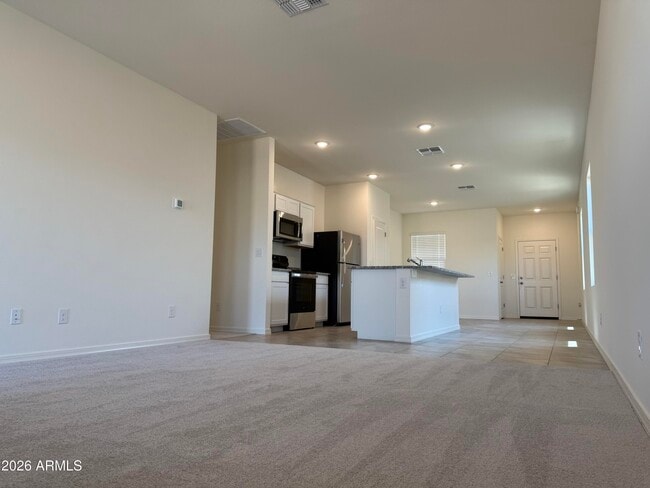Building Photo - 2370 Steer Dr