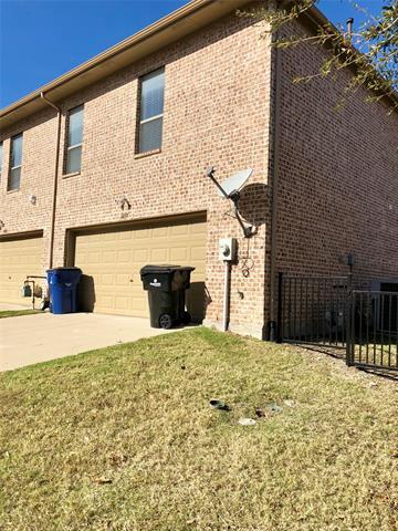 Building Photo - 6895 Pistoia Dr